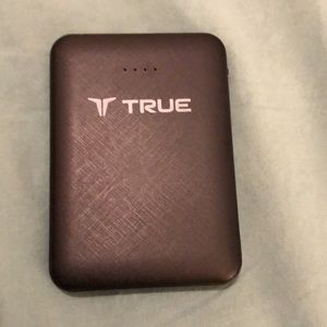 True power bank 500 C.NEW/NWOT